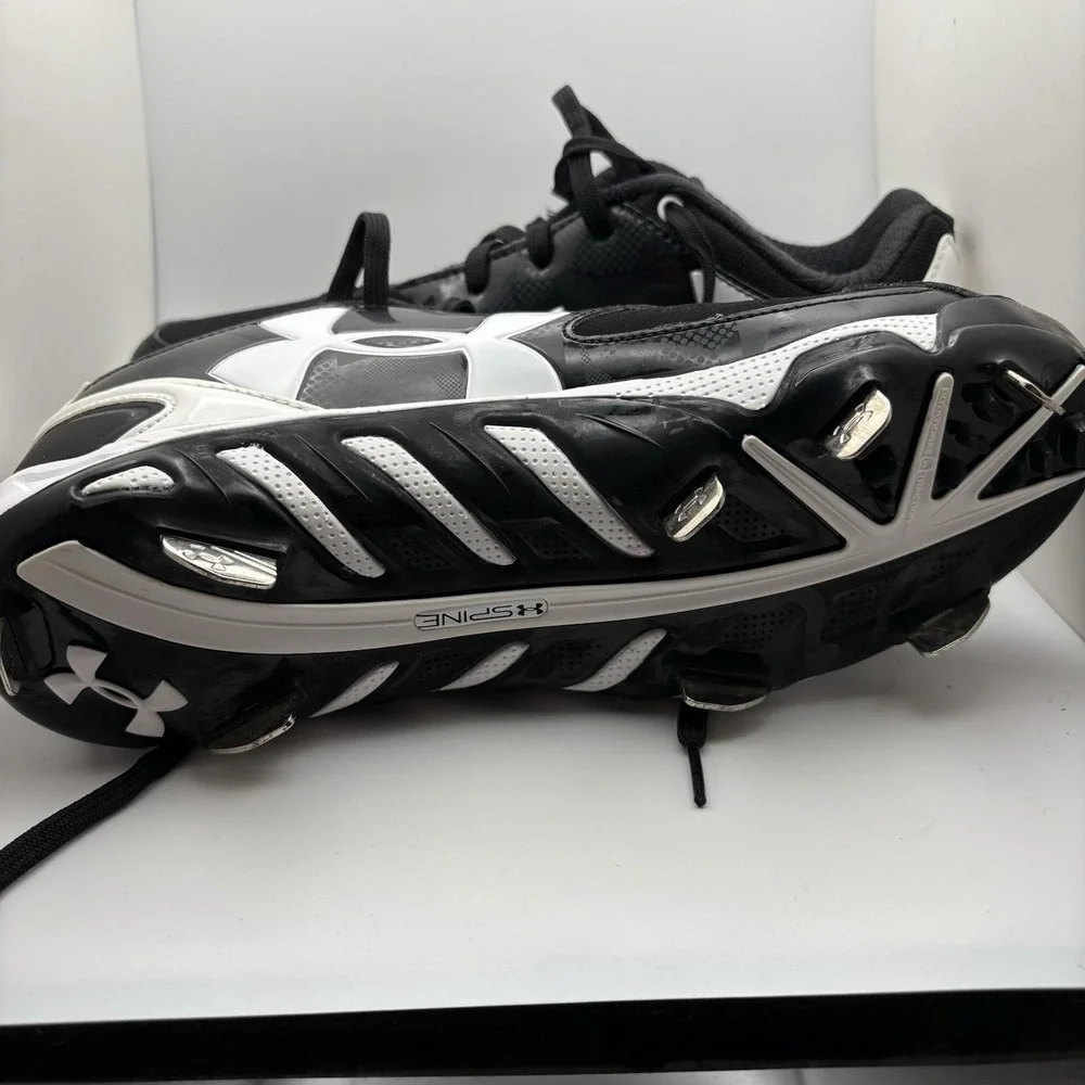 Under Armour Womens Fastpitch Spikes Spine Glyde ST Cleats Black White 8 1264179